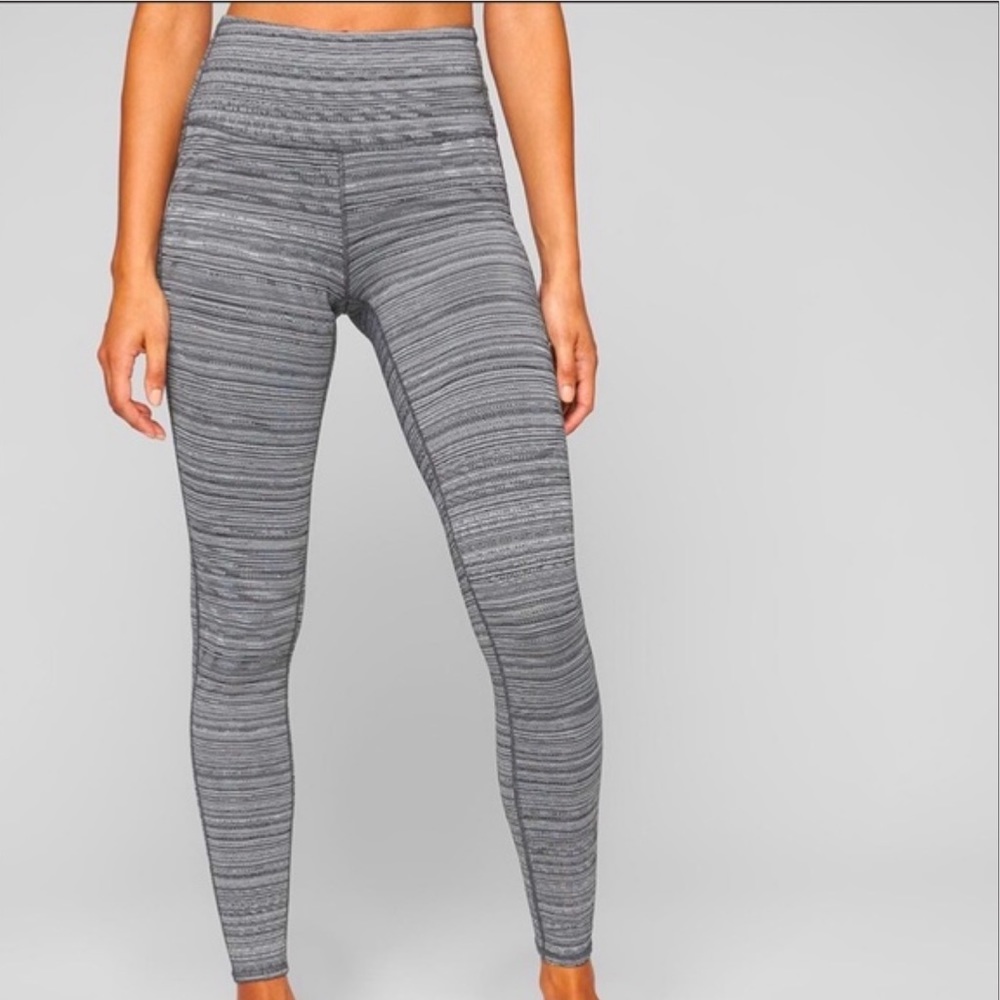 Athleta high rise jacquard chaturanga  size xs